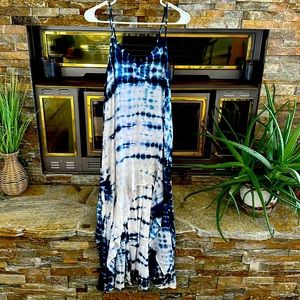 Navy blue tie dye strap dress. High low. Super cute!!!